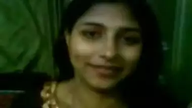 Sexy Bangladesh girl showing her nude body to her uncle