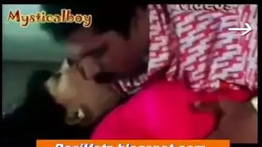 Mallu guy removed saree of amllu aunty and doing sex in telugu desi mo