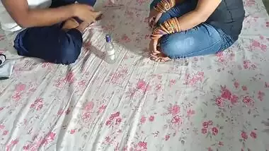 Fuck Neighbor Newly Married Bhabhi After Truth And Dare Game