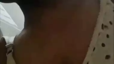 Cute big ass bhabhi striptease nude viral MMS
