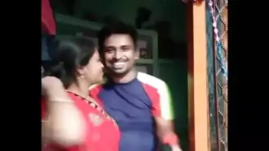 Marwadi couples cute romance.