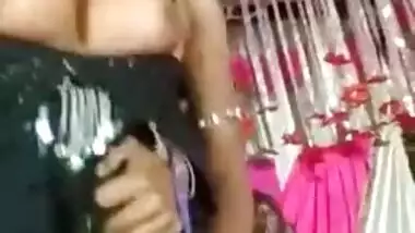 Desi mujra stage video