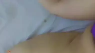 Extremely Hot Paki Couple Handjob