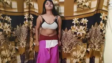 Alia Advani Real Life Indian College Girl Solo Sex