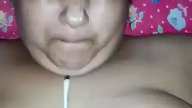 Bhabhi taking cum on face