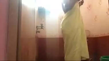 Andhra house wife shower sex mms with lover