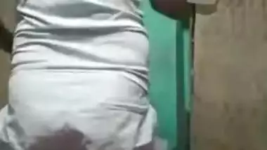 Desi village bhabi ilg afu caught by spy cam