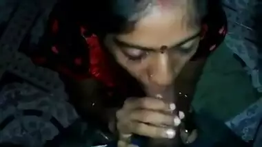 newly married harini bhabhi sucking dick