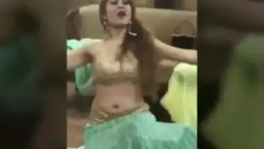 Hot Indian dancer 2