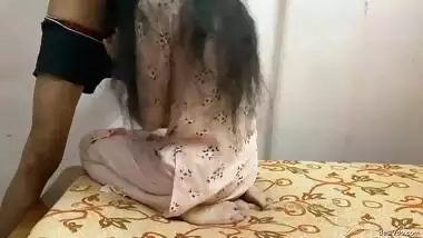 Slim bhabi banged from behind during weekend