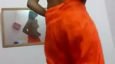 Today Exclusive- Sexy Look Desi Girl Wearing Cloths After Sex