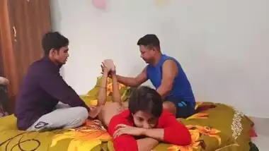 Cousin flirts and has romantic fuck two boye with desi indian group sex xxx porn