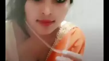 Desi bhabi Teasing In Facebook Live