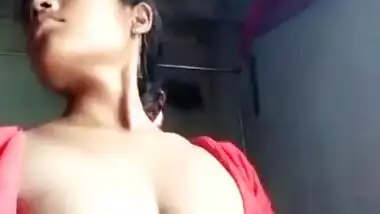 Sexy Bengali Boudi showing boobs and pussy