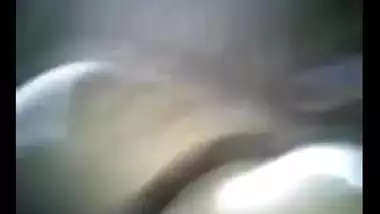 Cute Indian couple free porn blowjob in train