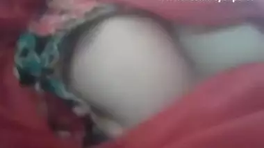 Desi groping sex video taken by a voyeur