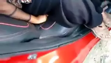 Hyderabad Aunty Sex Inside Car BJ Outside