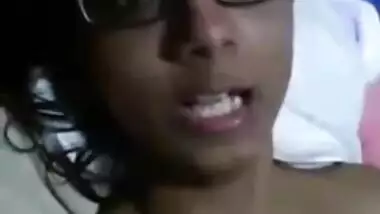 Desi Girl girl showing her cute boobs