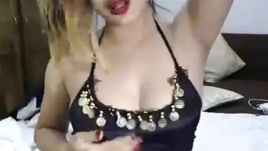 For tips stunning Desi camgirl gladly plays with own amazing XXX tits