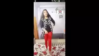 Bengali Girl PUJA live dance bigo