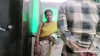 Fucking Cute 18 Year Old Indian Sali While Wife Is Out For Shopping