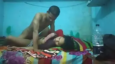 Desi village bhabi fucking with husband friend when husband not in home video-2