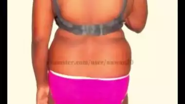 Sri Lankan BBw Mature (Pink Pantie) Slideshow