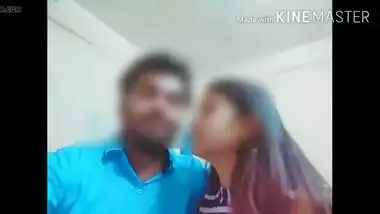 Apni ex girlfriend ko chuste hue video