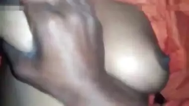 Amateur Indian woman impales pussy on XXX fuckstick in close-up video