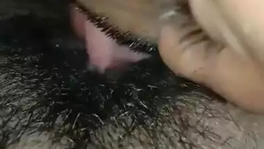 Desi Wife Hairy Pussy Licking