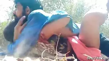 Desi Village Lover Outdoor Fucking Part 1