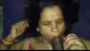 Fucking Boobs Of Hot Bengali Aunty In Saree