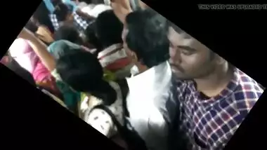 Big ass girl epic groping in Chennai bus. DONT MISS