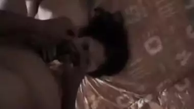 Desi Aunty cums hard in bed.