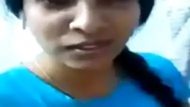 Tamil Girl Showing