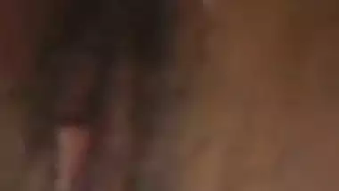 Cute Indian XXX teen showing her sweet boobs and pussy on cam