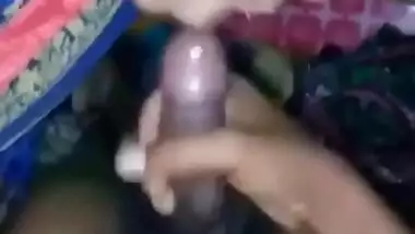 Sucker bhabhi ,taking cum in mouth