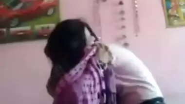 Muslim Aunty Fuck her Hindu BF