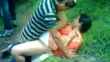 brother wife fucked in open field