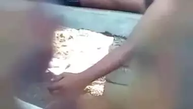 Desi Lovers Having Fun In Public Place Full Clip