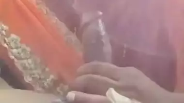 Paid Indian slut giving blowjob outdoors