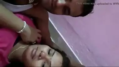 Tamil home sex video of a horny married woman