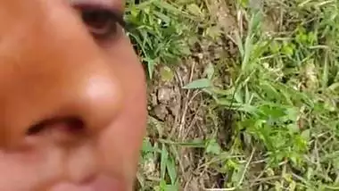Hindi speaking girl viral outdoor sex with boyfriend