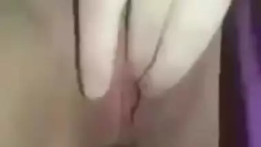 pussy finger