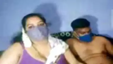 bubbly meena teacher in saree with young bf