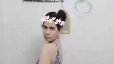 Cute Girl 1 more Nude Leaked Clip