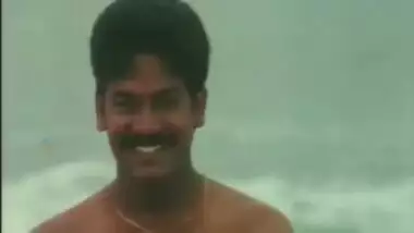 Mugguru Pativrathalu Spicy Scene 2