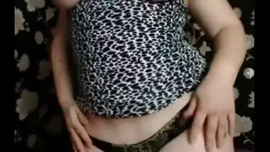 NRI busty figure big boobs NRI girl masturbate on cam