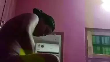 Sister after bath nude wet body showing before dressing