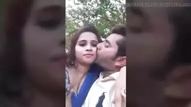Desi collage lover outdoor kissing